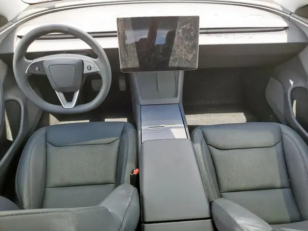 5YJ3E1EA7RF829538 2024 TESLA MODEL 3 - Image 8