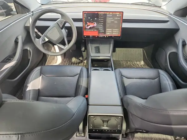 5YJ3E1EA7RF833234 2024 TESLA MODEL 3 - Image 8