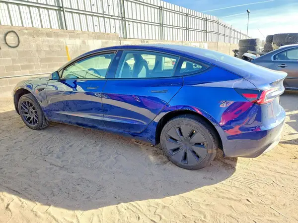 5YJ3E1EA7RF844752 2024 TESLA MODEL 3 - Image 2