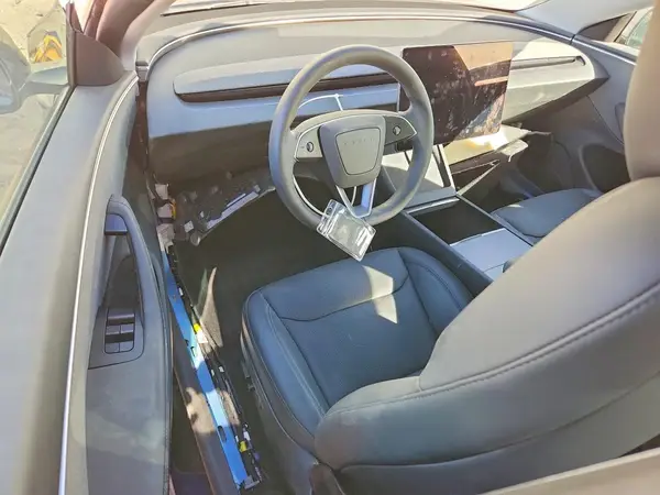 5YJ3E1EA7RF844752 2024 TESLA MODEL 3 - Image 8