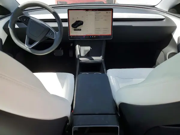 5YJ3E1EA7RF847070 2024 TESLA MODEL 3 - Image 8