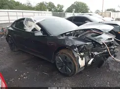 5YJ3E1EA7RF847893 2024 TESLA MODEL 3