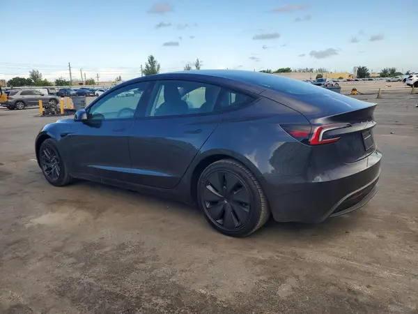 5YJ3E1EA7RF849613 2024 TESLA MODEL 3 - Image 2