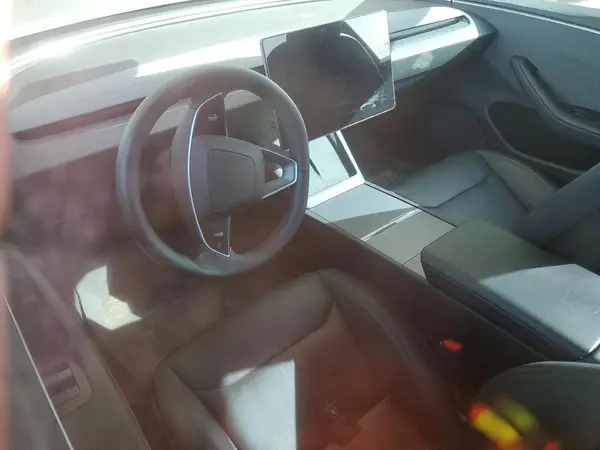 5YJ3E1EA7RF853337 2024 TESLA MODEL 3 - Image 8
