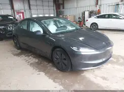 5YJ3E1EA7RF858165 2024 TESLA MODEL 3