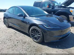 5YJ3E1EA7RF863382 2024 TESLA MODEL 3