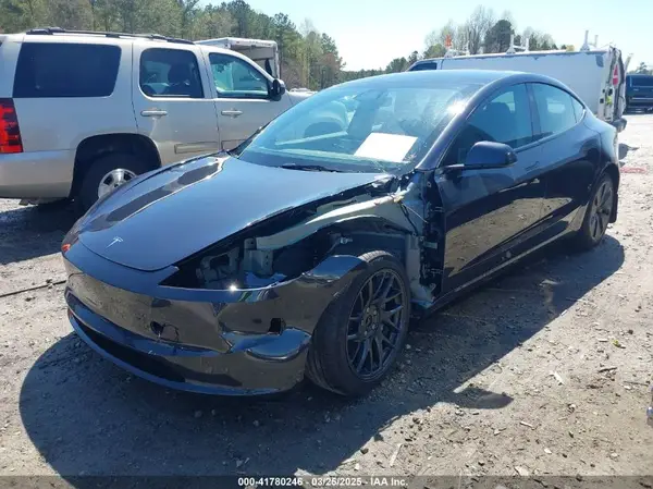 5YJ3E1EA7RF863382 2024 TESLA MODEL 3 - Image 2