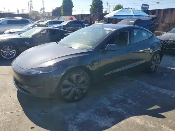 5YJ3E1EA7RF864435 2024 TESLA MODEL 3 - Image 1