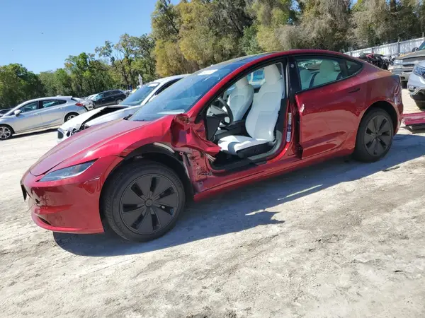5YJ3E1EA7RF864841 2024 TESLA MODEL 3 - Image 1