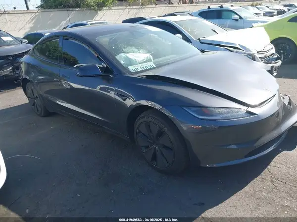 5YJ3E1EA7RF865021 2024 TESLA MODEL 3 - Image 1