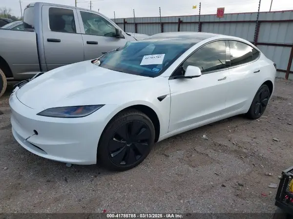 5YJ3E1EA7RF866167 2024 TESLA MODEL 3 - Image 2