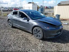 5YJ3E1EA7RF867660 2024 TESLA MODEL 3