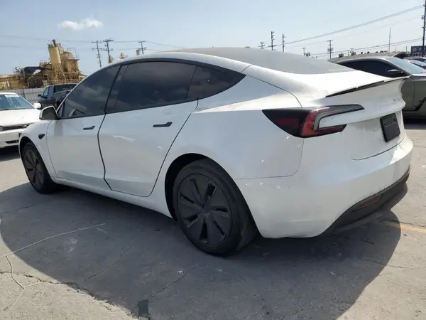 5YJ3E1EA7RF868985 2024 TESLA MODEL 3 - Image 2