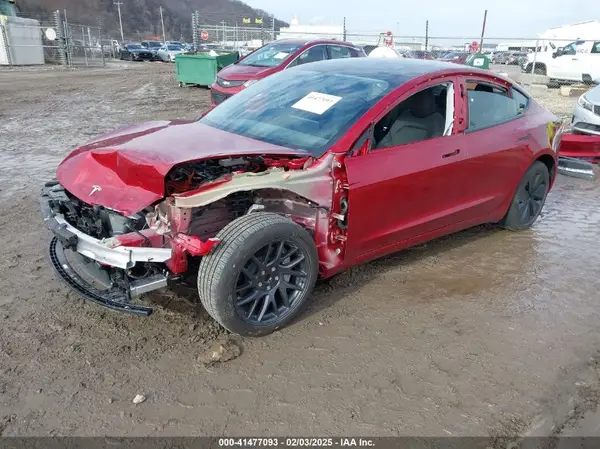 5YJ3E1EA7RF869098 2024 TESLA MODEL 3 - Image 2