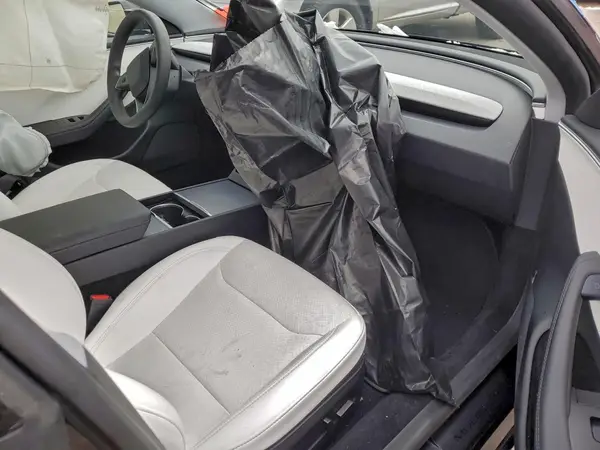 5YJ3E1EA7RF870025 2024 TESLA MODEL 3 - Image 8