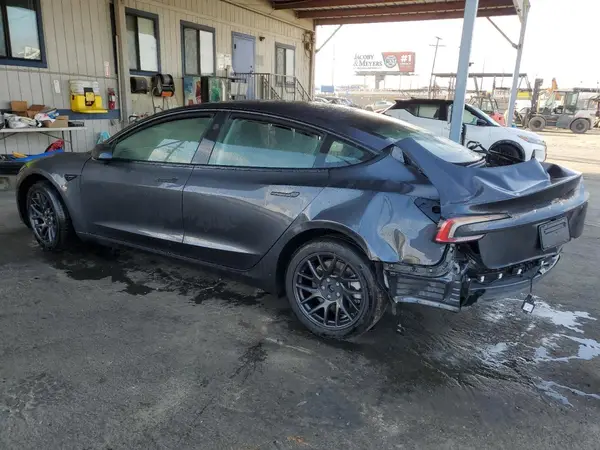 5YJ3E1EA7RF870543 2024 TESLA MODEL 3 - Image 2