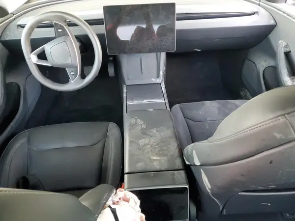 5YJ3E1EA7RF870543 2024 TESLA MODEL 3 - Image 8