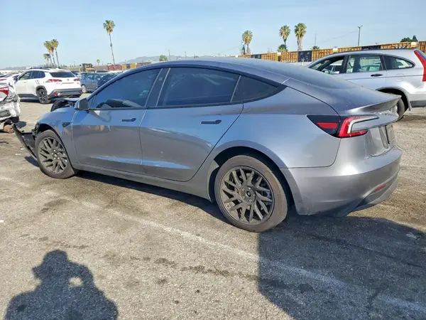 5YJ3E1EA7RF872857 2024 TESLA MODEL 3 - Image 2