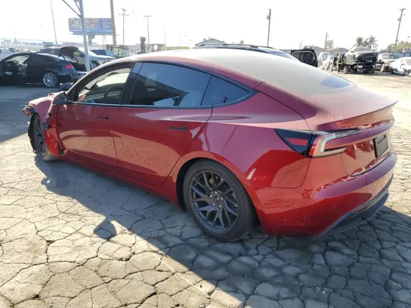 5YJ3E1EA7SF003522 2025 TESLA MODEL 3 - Image 2