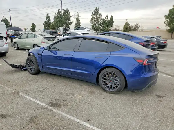 5YJ3E1EA7SF007165 2025 TESLA MODEL 3 - Image 2