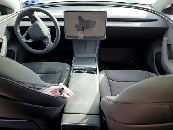 5YJ3E1EA7SF011121 2025 TESLA MODEL 3 - Image 8