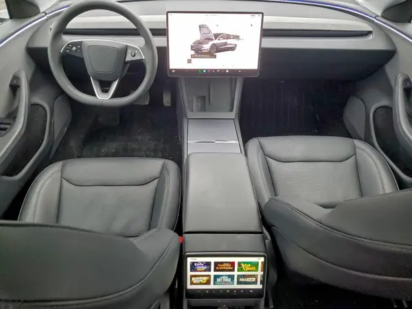 5YJ3E1EA7SF020580 2025 TESLA MODEL 3 - Image 8
