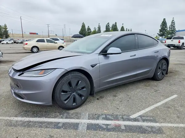 5YJ3E1EA7SF022524 2025 TESLA MODEL 3 - Image 1