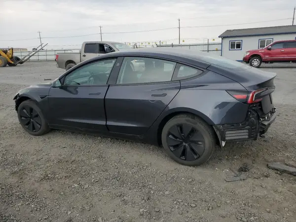 5YJ3E1EA7SF033006 2025 TESLA MODEL 3 - Image 2