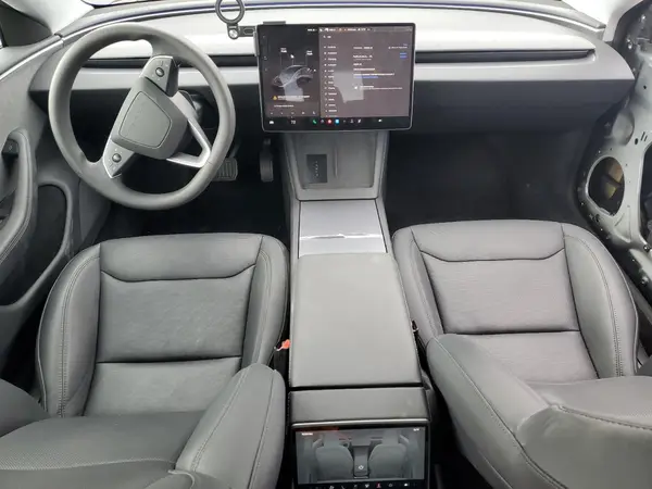 5YJ3E1EA7SF033006 2025 TESLA MODEL 3 - Image 8