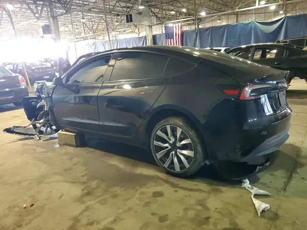5YJ3E1EA7SF047018 2025 TESLA MODEL 3 - Image 2
