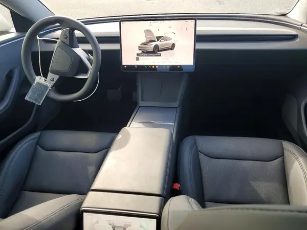 5YJ3E1EA7SF056852 2025 TESLA MODEL 3 - Image 8