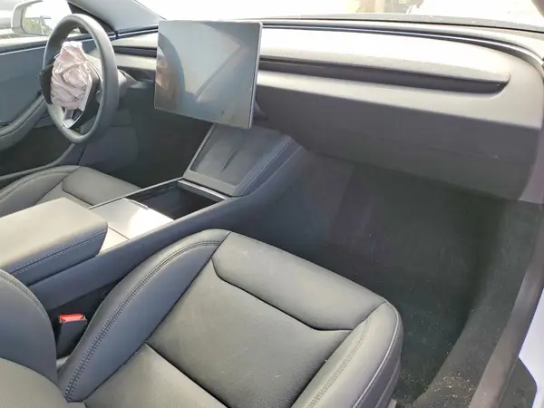 5YJ3E1EA7SF071464 2025 TESLA MODEL 3 - Image 8