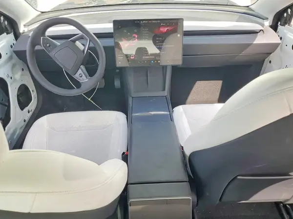 5YJ3E1EA7SF074445 2025 TESLA MODEL 3 - Image 8