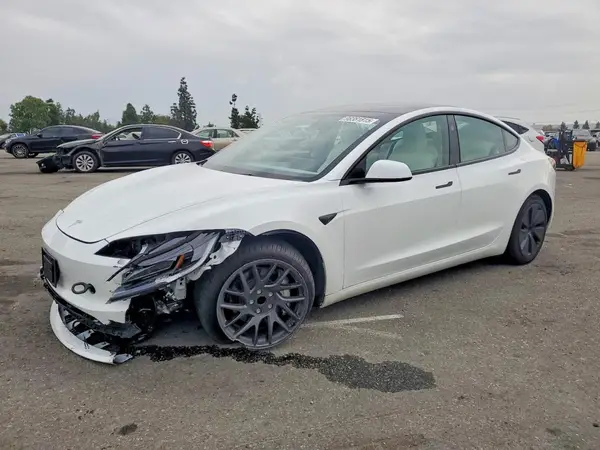5YJ3E1EA7SF080293 2025 TESLA MODEL 3 - Image 1