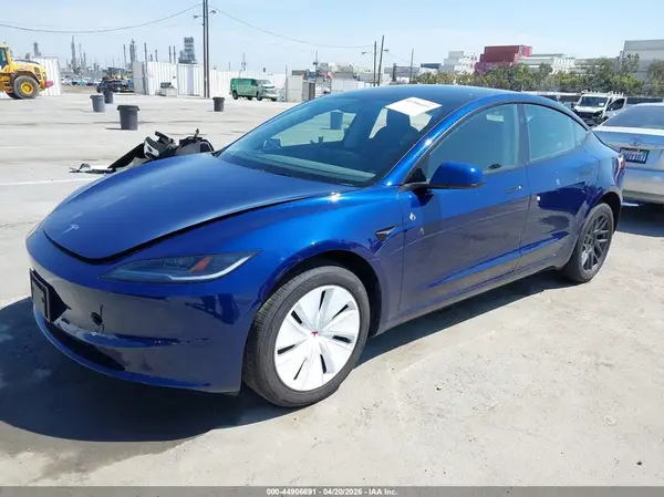 2025 TESLA MODEL 3 IAAI lot 44906691 auction photo 2