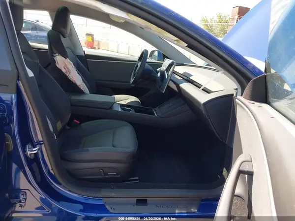 2025 TESLA MODEL 3 IAAI lot 44906691 auction photo 5