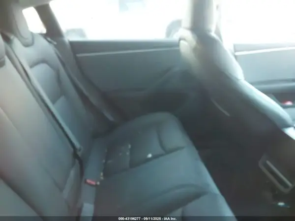 5YJ3E1EA7SF879247 2025 TESLA MODEL 3 - Image 8