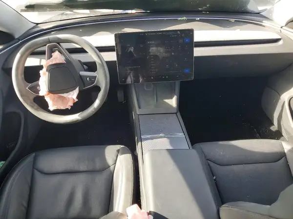 5YJ3E1EA7SF880124 2025 TESLA MODEL 3 - Image 8
