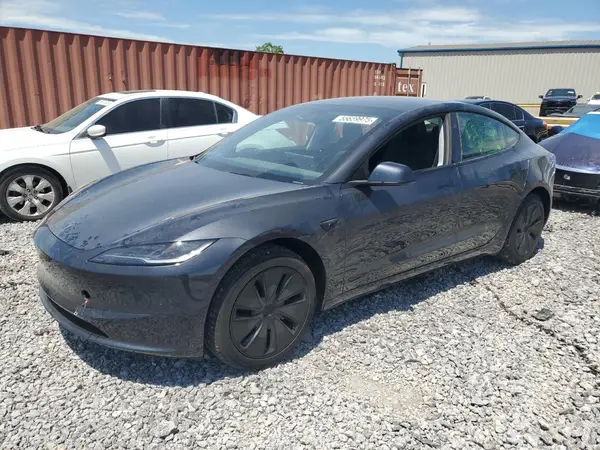5YJ3E1EA7SF880429 2025 TESLA MODEL 3 - Image 1