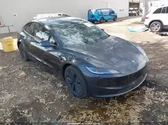 5YJ3E1EA7SF906382 2025 TESLA MODEL 3
