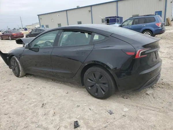 5YJ3E1EA7SF908617 2025 TESLA MODEL 3 - Image 2