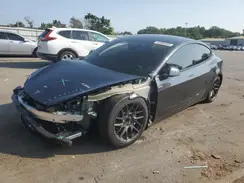 5YJ3E1EA7SF926485 2025 TESLA MODEL 3