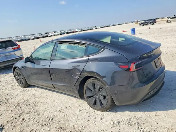 5YJ3E1EA7SF926647 2025 TESLA MODEL 3 - Image 2