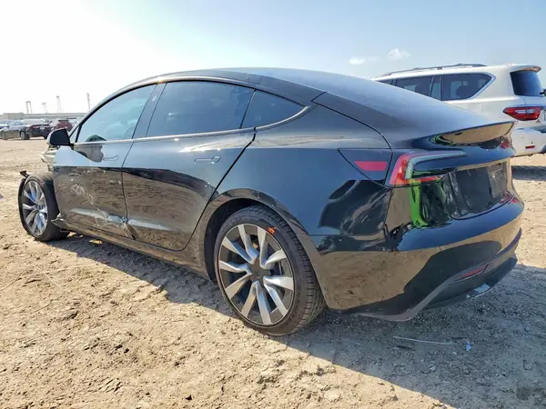 5YJ3E1EA7SF950527 2025 TESLA MODEL 3 - Image 2