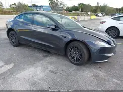5YJ3E1EA7SF950530 2025 TESLA MODEL 3