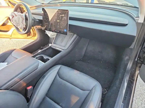 5YJ3E1EA7SF965478 2025 TESLA MODEL 3 - Image 8