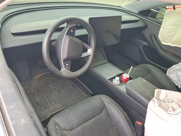 5YJ3E1EA7SF977761 2025 TESLA MODEL 3 - Image 8