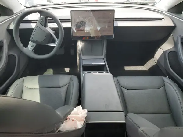 5YJ3E1EA7SF979056 2025 TESLA MODEL 3 - Image 8