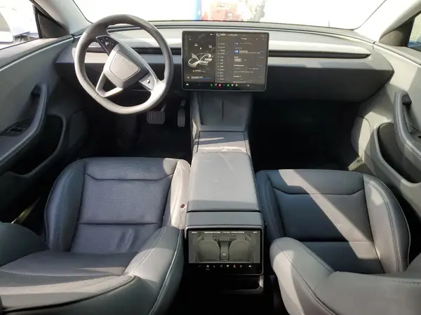5YJ3E1EA7SF980272 2025 TESLA MODEL 3 - Image 8