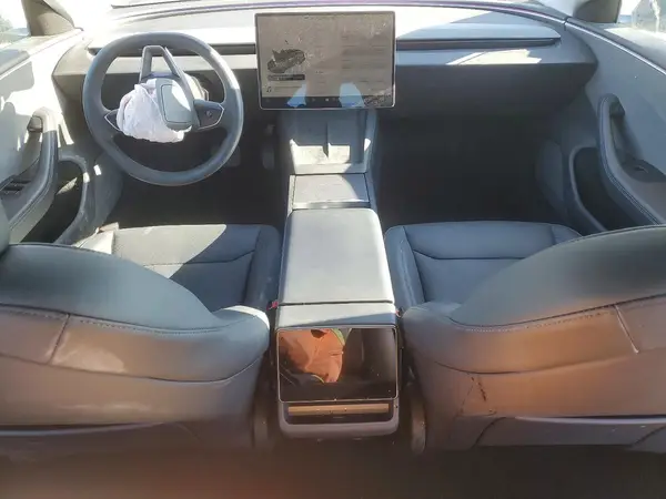 5YJ3E1EA7SF982460 2025 TESLA MODEL 3 - Image 8
